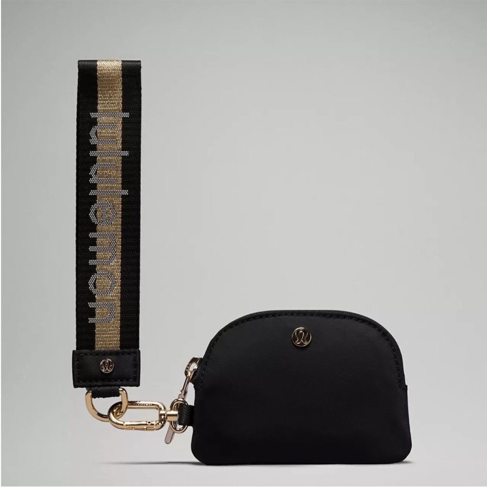 Lululemon Dual Pouch Wristlet **black & gold*** - Picture 2 of 7